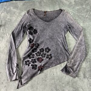 VTG Y2K Language Los Angeles Slit Hems Floral Longsleeve Grunge Goth Whimsy